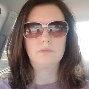 Meet your Posher, Rosana